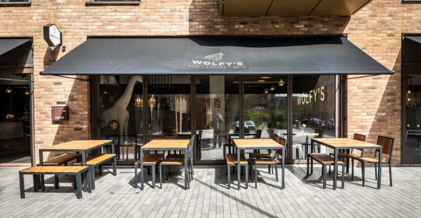 shop front specialists in Dunscroft DN7 6